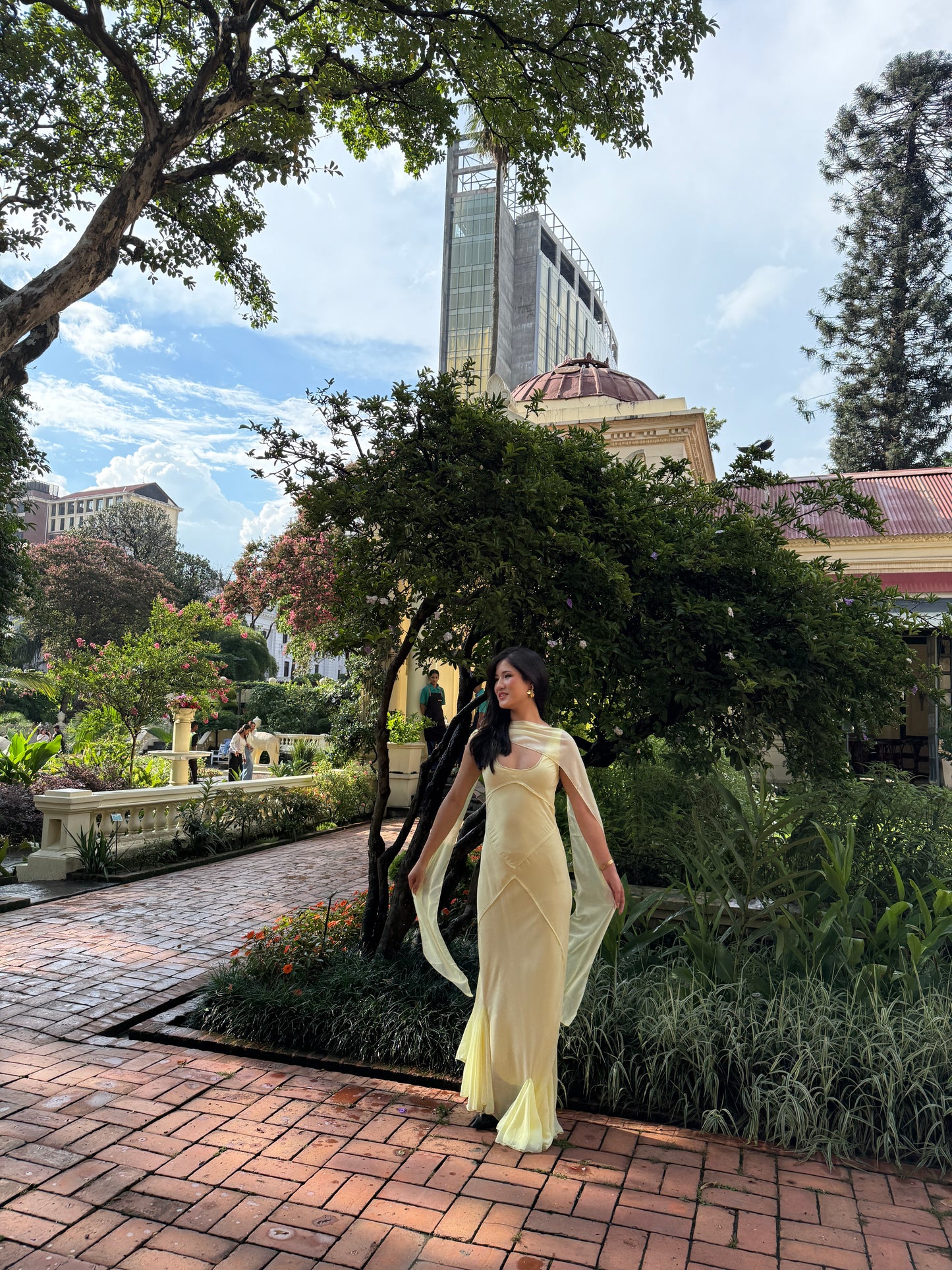 yellow 90s diva Dress